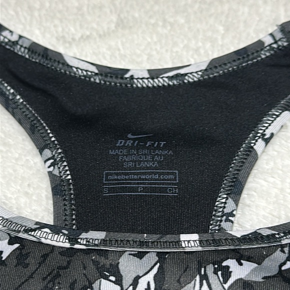 Nike | size small | sports bra - Picture 3 of 4